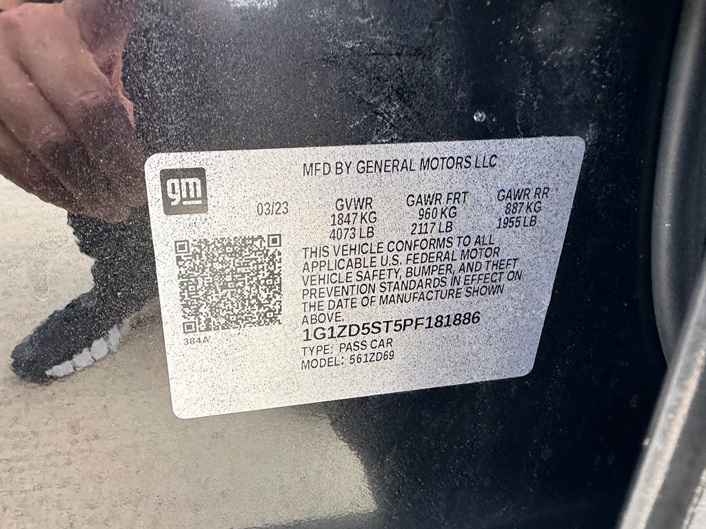 Used 2023 Mosaic Black Metallic Chevrolet LT image 29