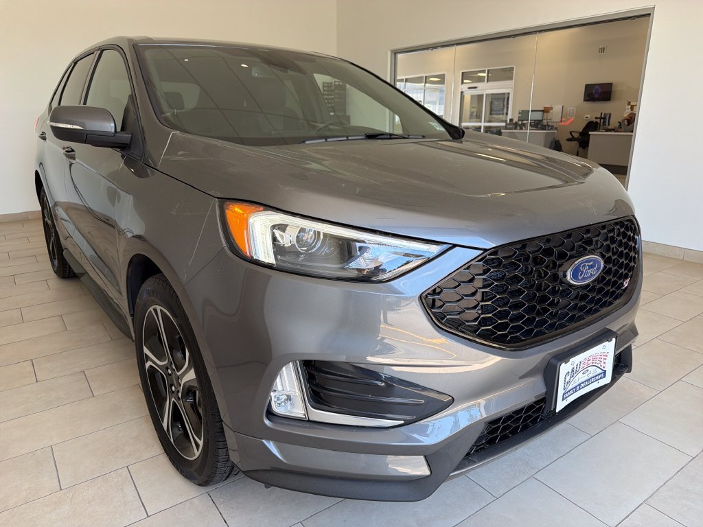 2023 Ford Edge ST