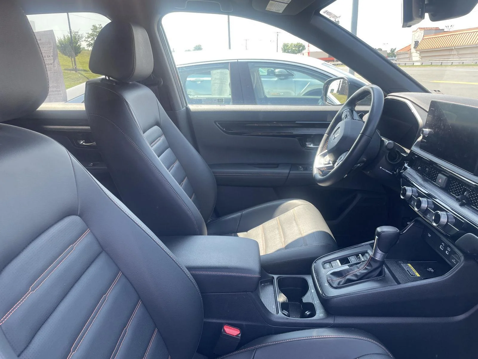 Used 2025 Urban Gray Pearl Honda Sport Touring image 7