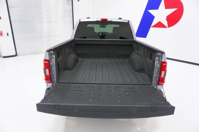 Used 2021 SILVER Ford XLT image 8
