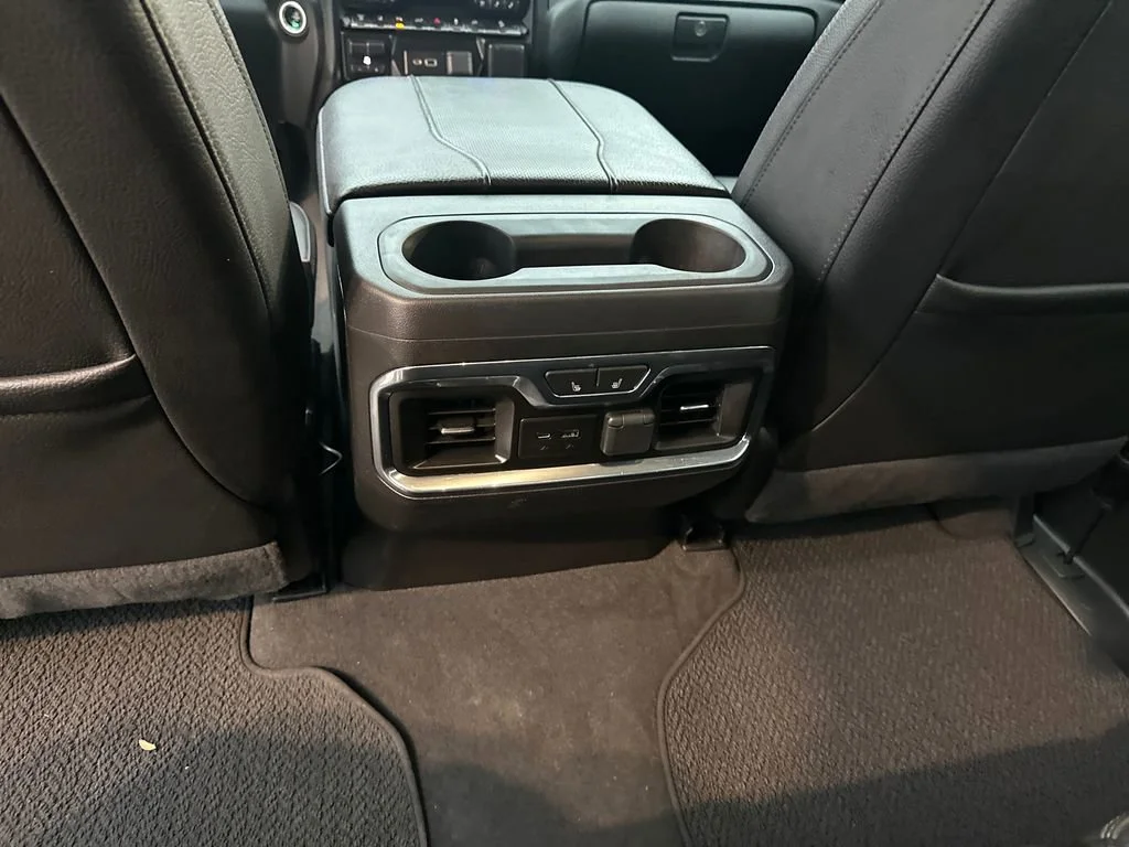 Used 2023 White Frost Tricoat GMC Denali image 26