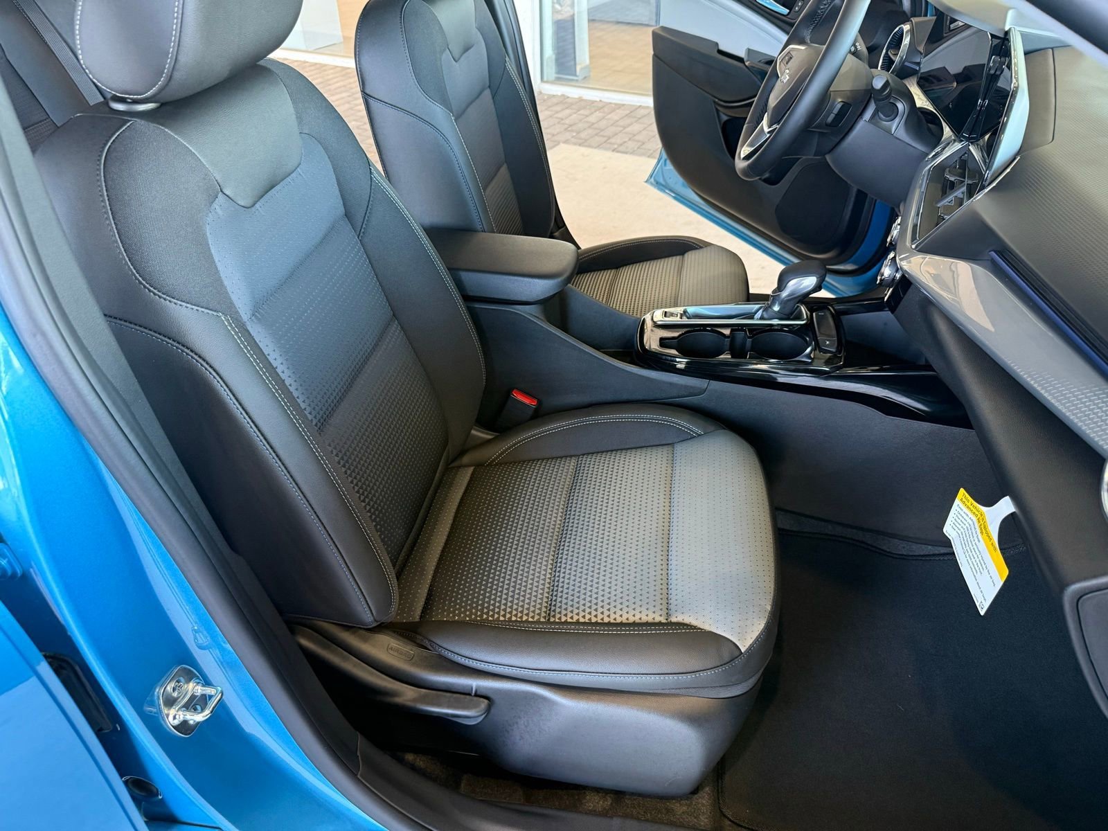 New 2026 Marina Blue Metallic Chevrolet LT image 31