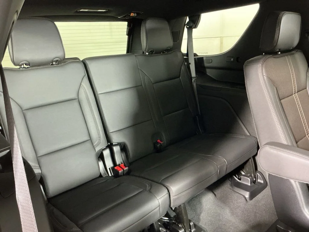Used 2026 Red Chevrolet High Country image 10