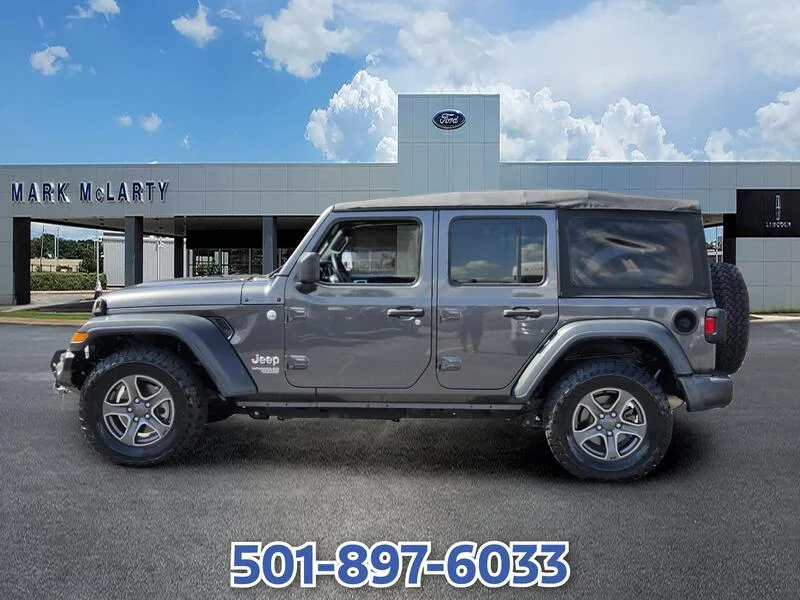Used 2018 Crystal Metallic JEEP SPORT S 4X4 image 2