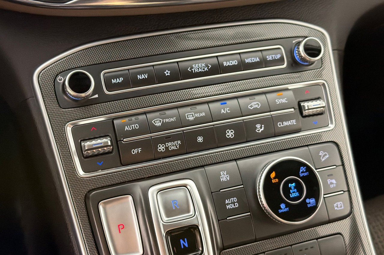 Used 2023 BLACK Hyundai SEL Convenience image 20