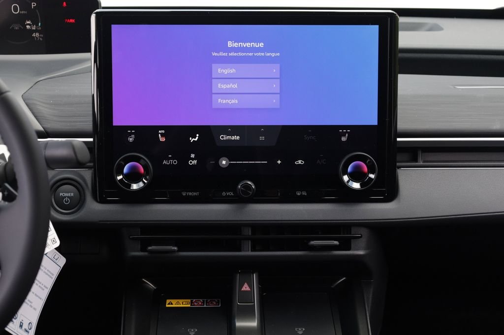 New 2026 Wind Chill Pearl <sup>1</sup> Toyota  SE image 8