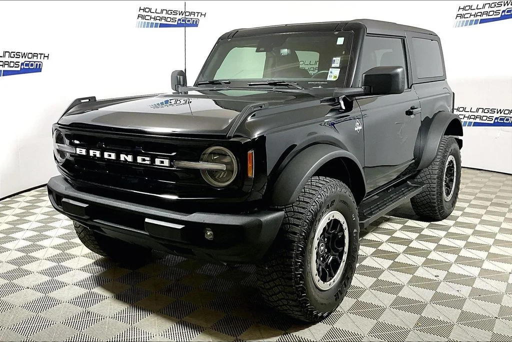 2022 Ford Bronco Outer Banks Advanced 4x4's photo
