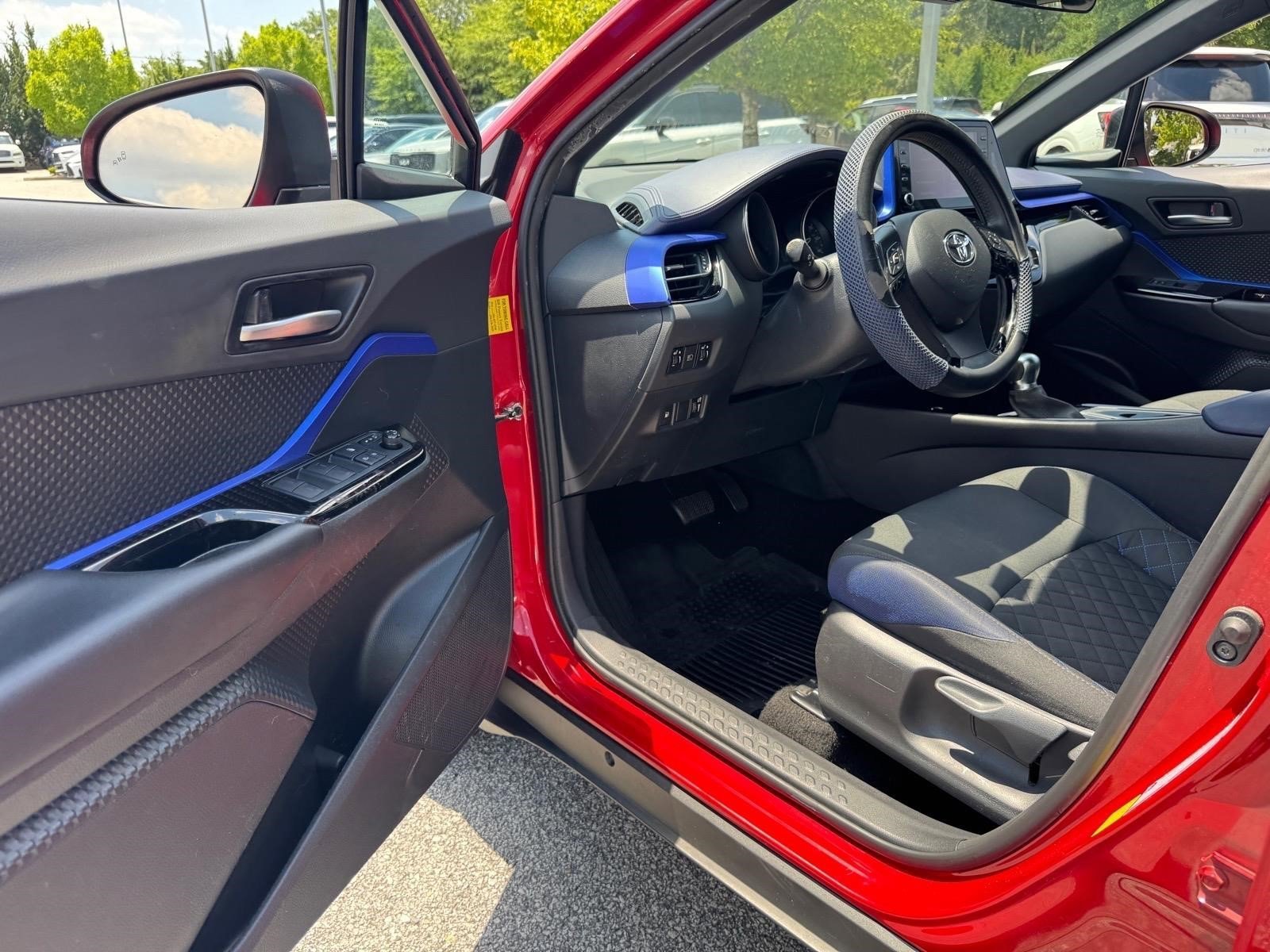 Used 2021 Red Toyota XLE image 15