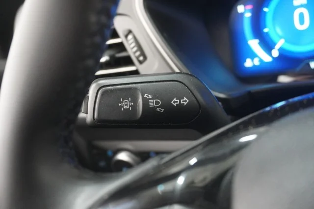 Used 2021 BLUE Ford SEL image 24
