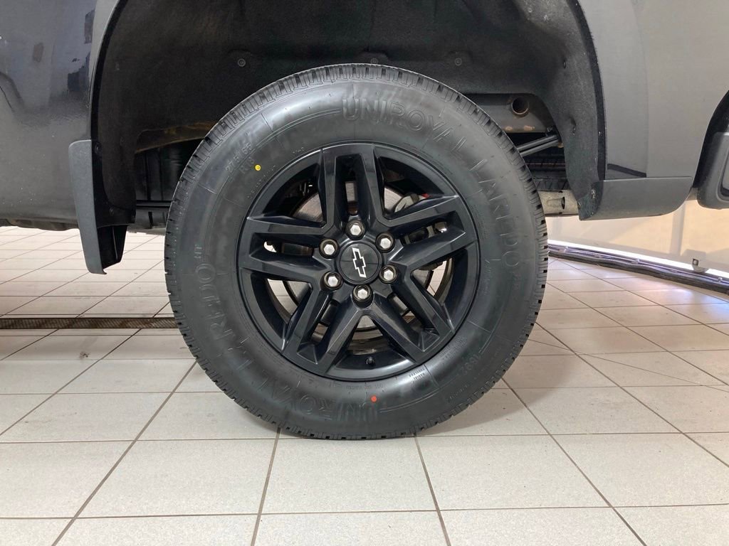 Used 2022 Black Chevrolet LT Trail Boss image 28