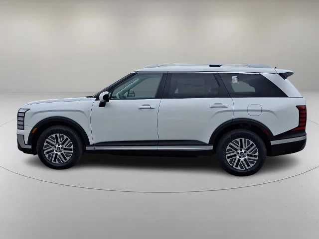New 2026 White Hyundai SEL image 4