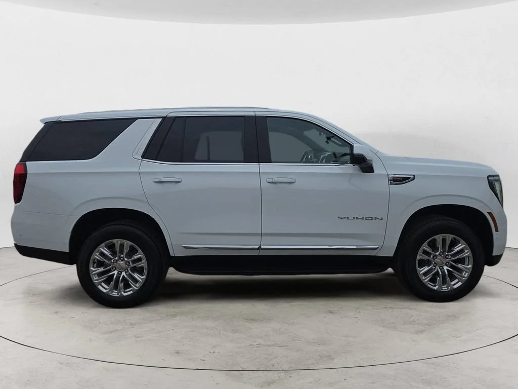 Certified Used 2026 Summit White GMC Elevation image 7