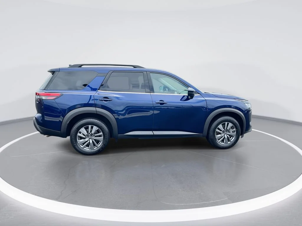 Used 2025 Blue Nissan SV image 9