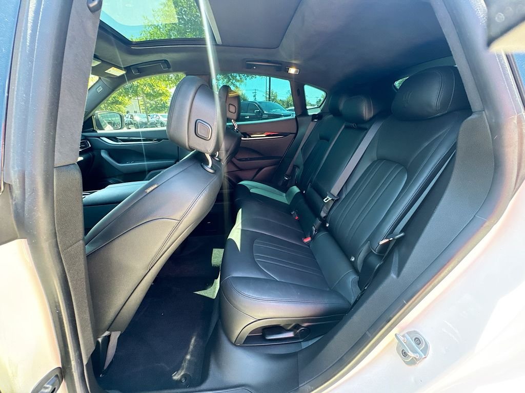 Used 2022  Maserati GT image 30