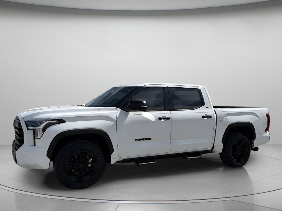 Used 2024 Ice Cap Toyota SR5 image 1
