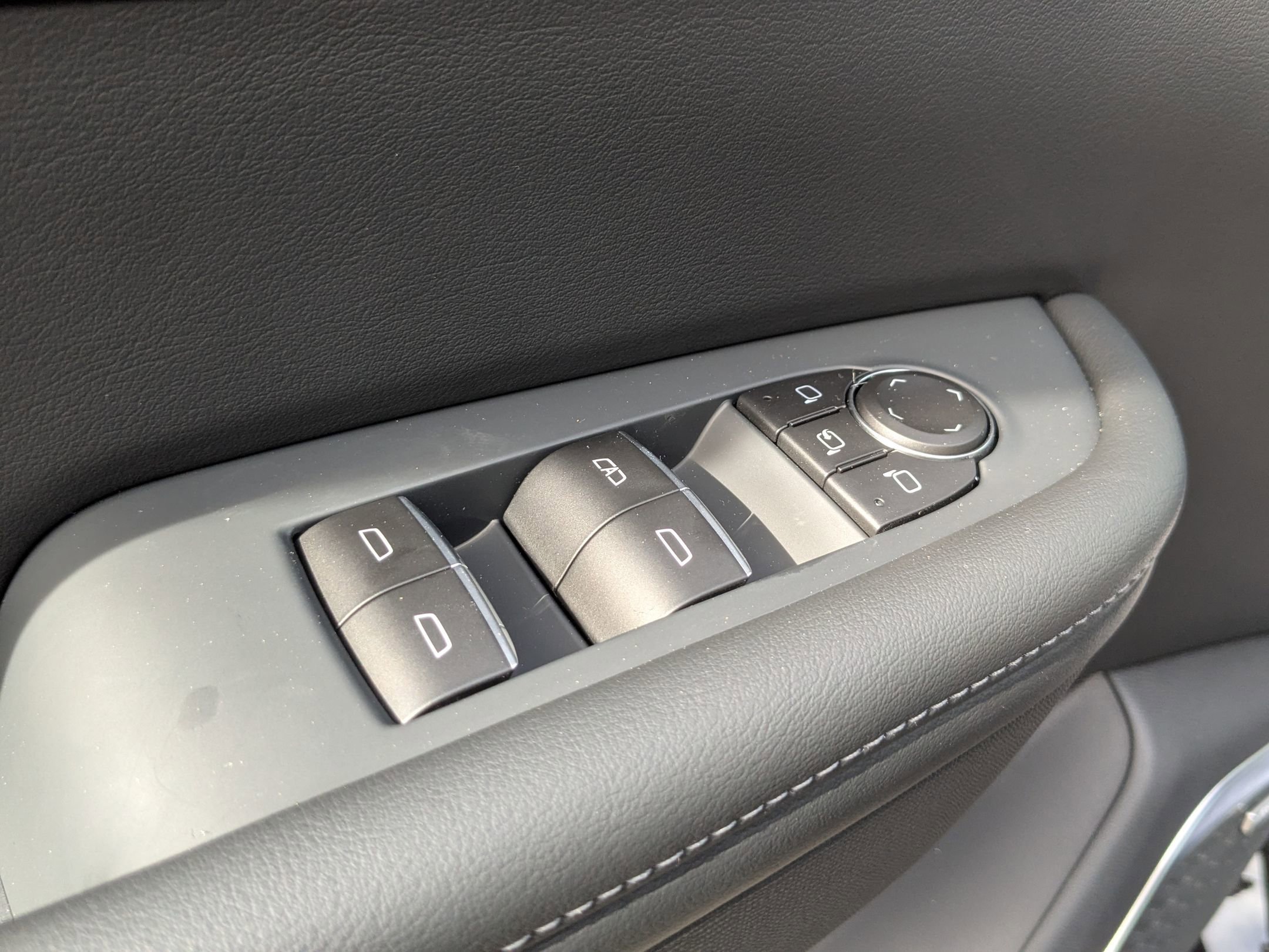 2026 Buick Enclave Sport Touring - Photo 20