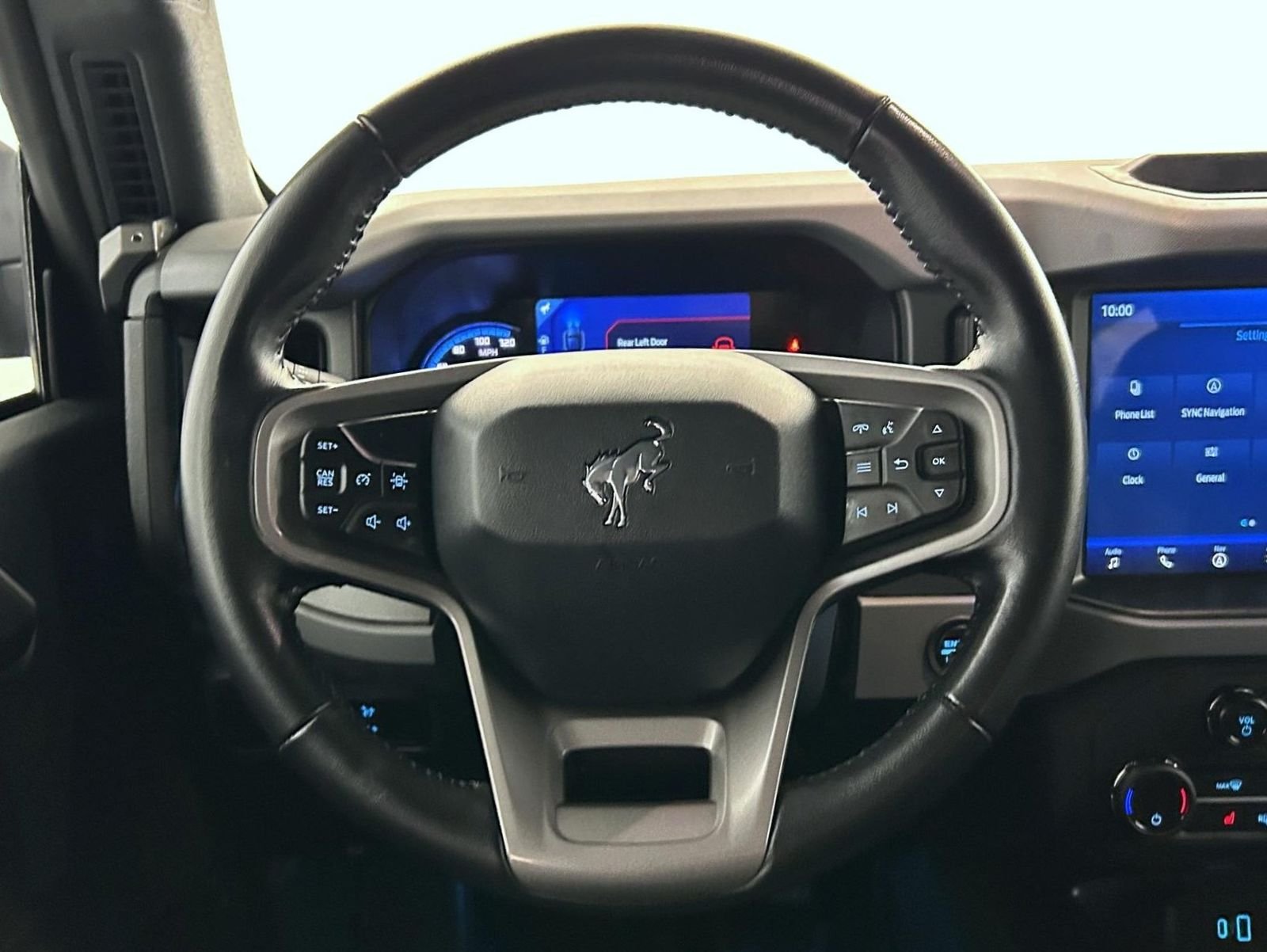 Used 2024 White Ford Black Diamond image 11