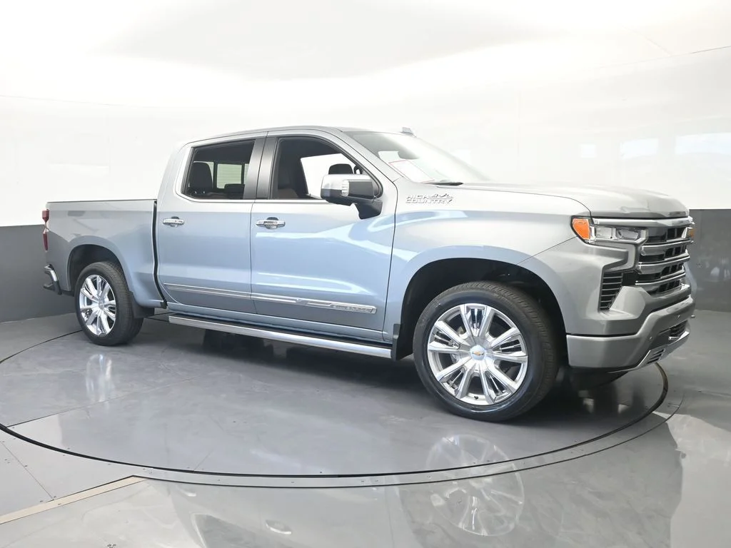 Used 2024 Sterling Gray Metallic Chevrolet High Country image 7