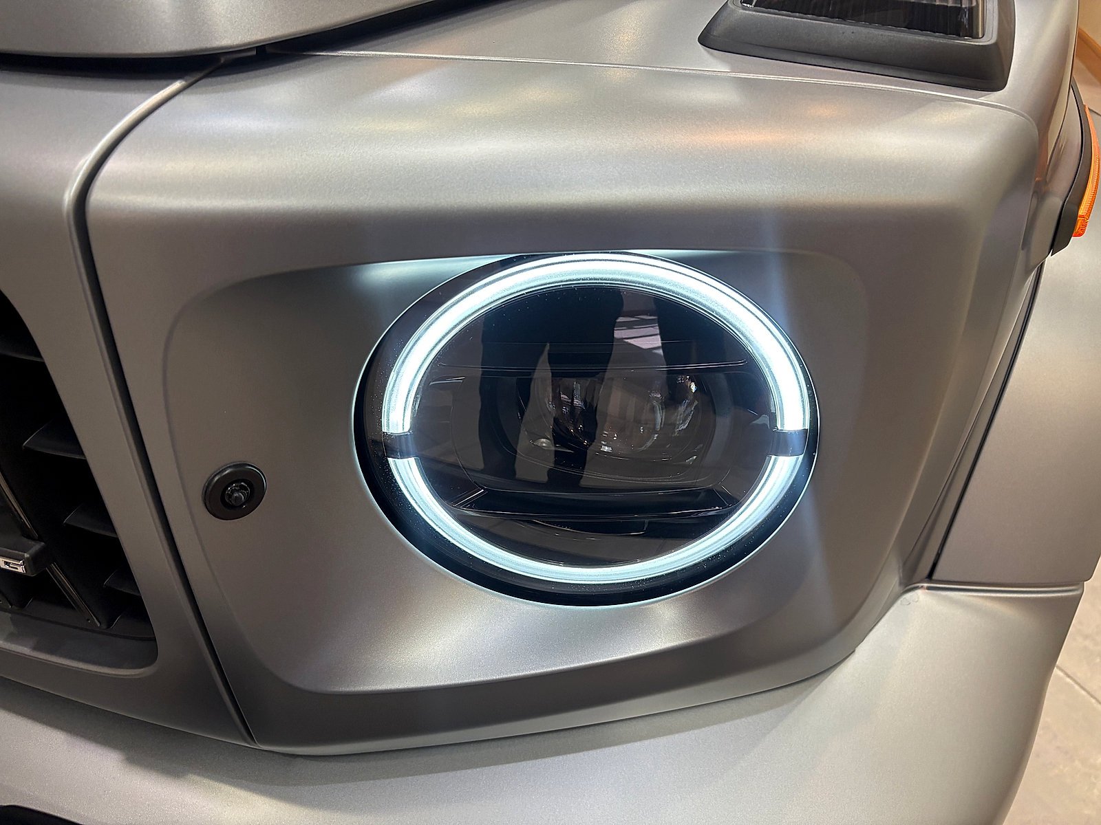 New 2027 MANUFAKTUR Platinum Magno Mercedes-Benz AMG® G 63 image 50