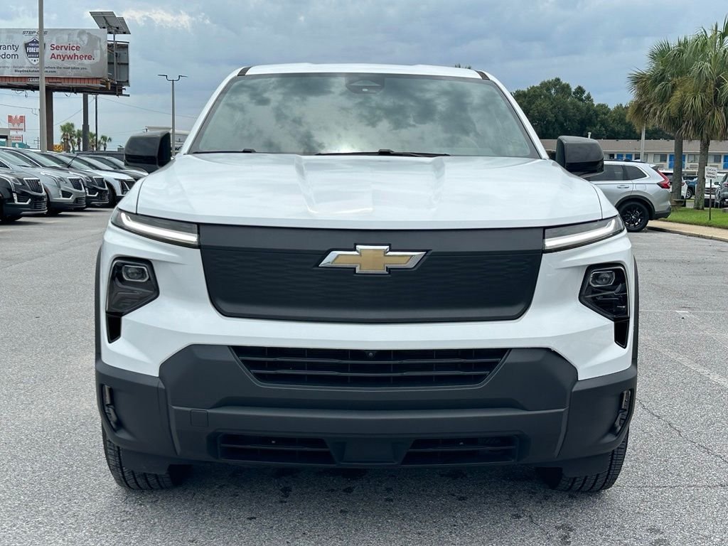 Used 2024 White Chevrolet Work Truck image 9