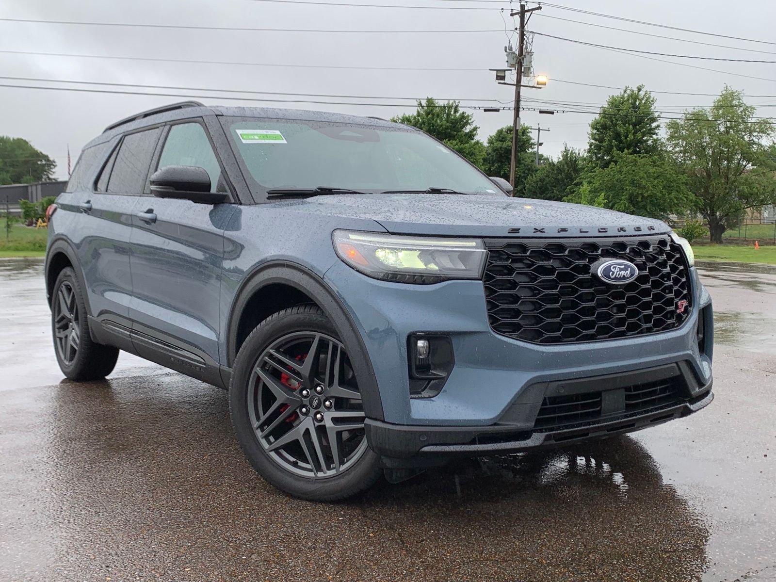 2025 Ford Explorer ST 4WD (PL535)'s photo