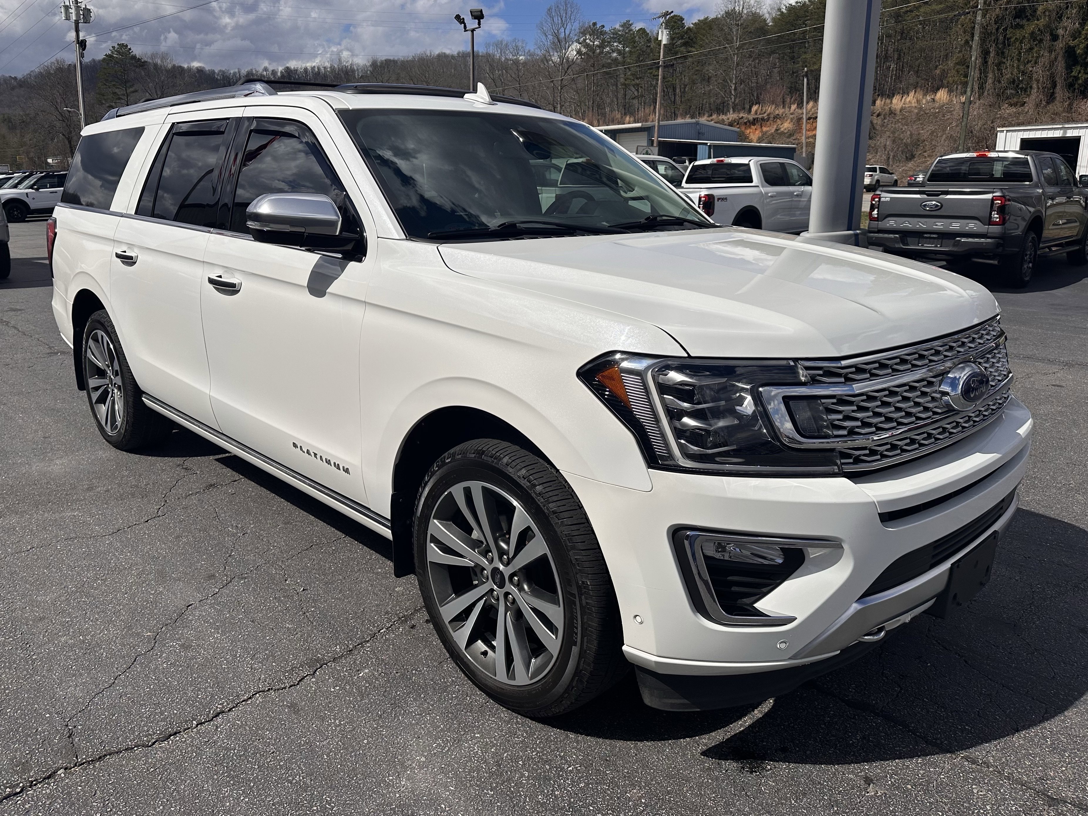 Certified Used 2021 Star White Metallic Tri-Coat Ford Platinum image 4