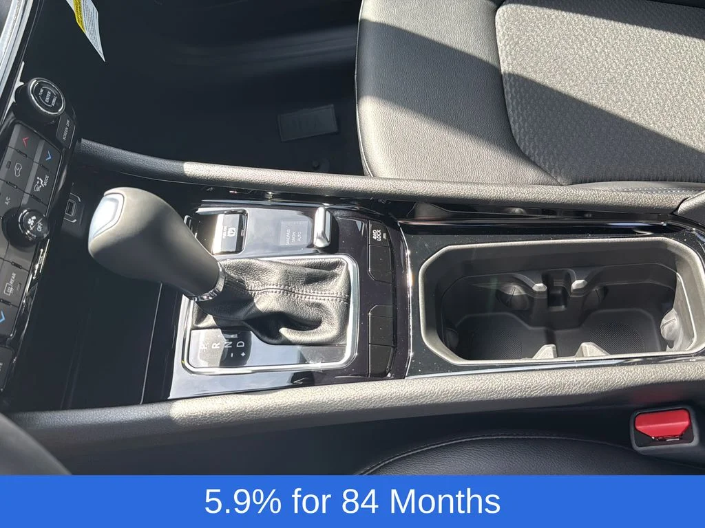 New 2026 Blue Jeep Latitude image 17