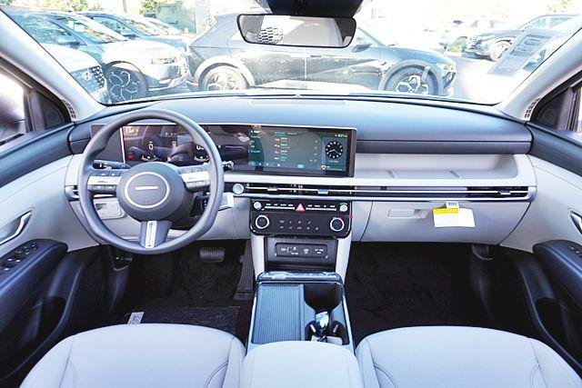 New 2026 White Hyundai Blue image 20