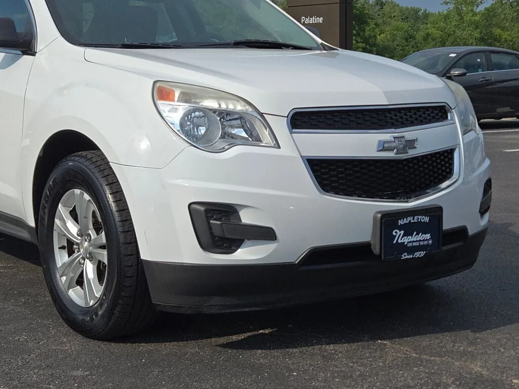 Used 2014 Chevrolet Equinox LS with VIN 1GNALAEK2EZ135762 for sale in Palatine, IL
