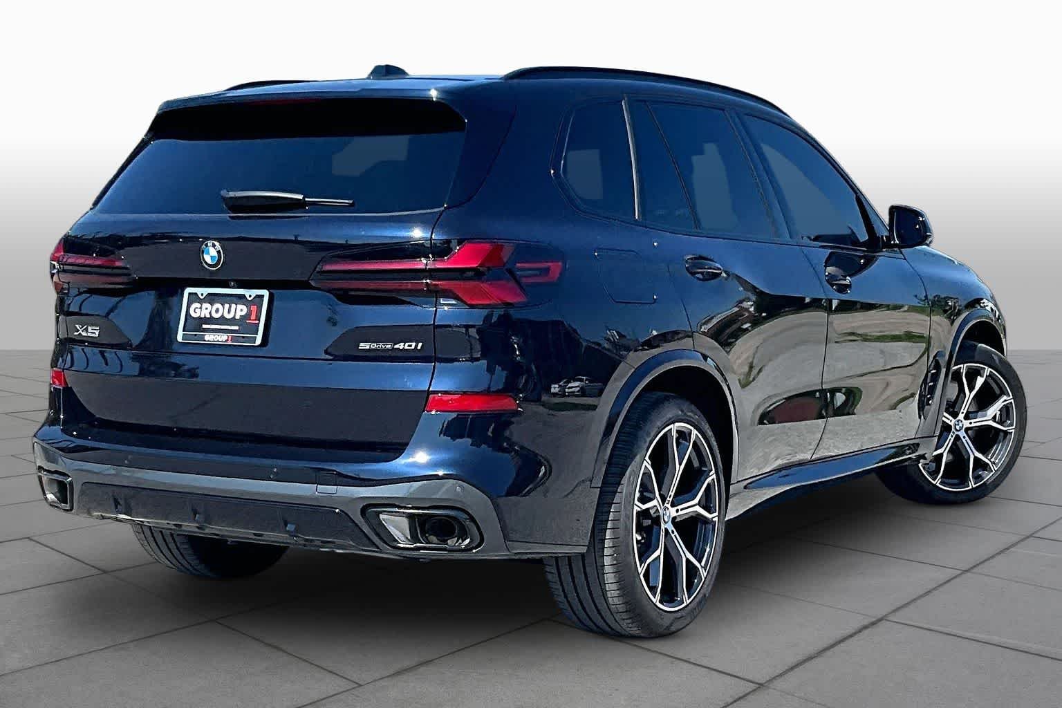 Used 2026 Black Sapphire Metallic BMW sDrive40i image 12