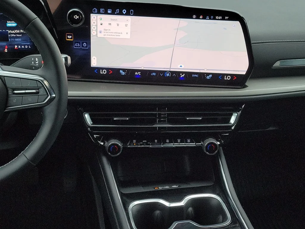 New 2026 Summit White Chevrolet LT image 22