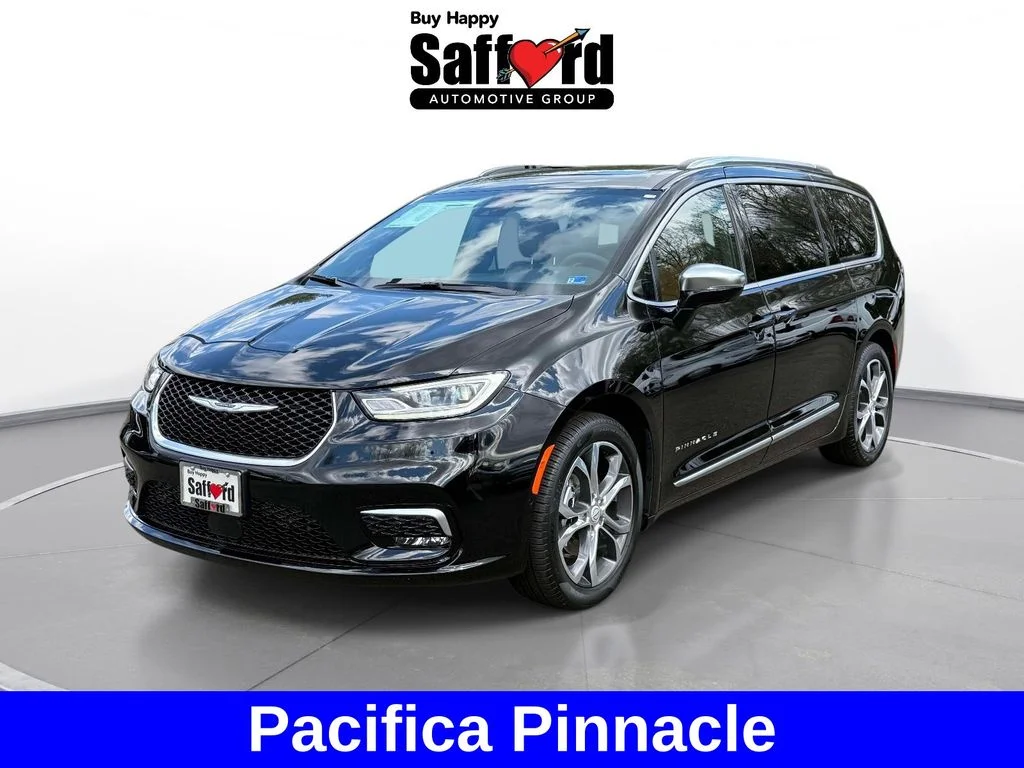 2026 Chrysler Pacifica Pinnacle's photo