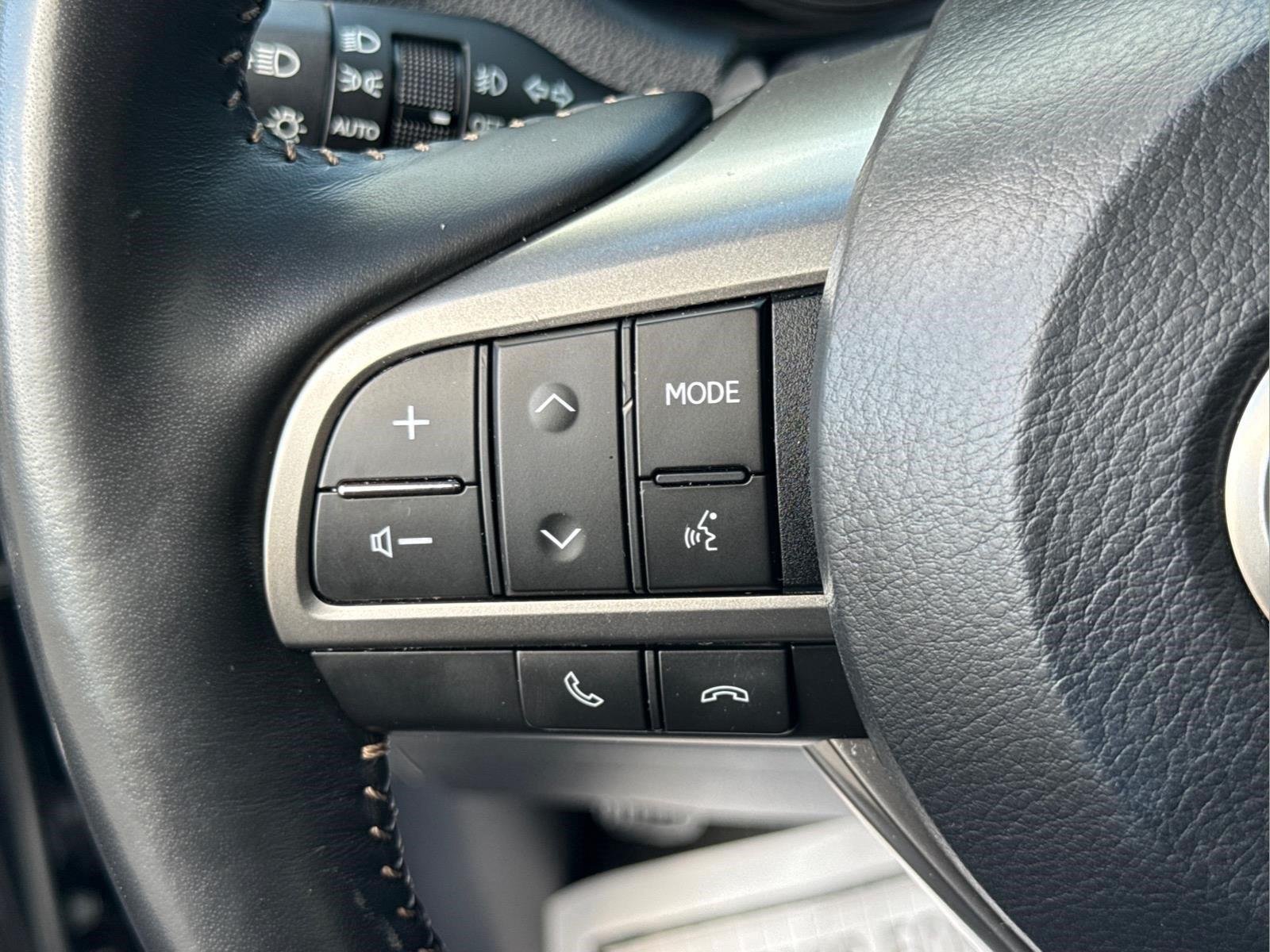 Used 2022 Black Onyx Lexus GX 460 Luxury image 21