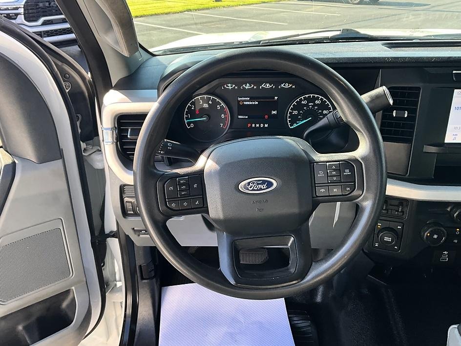 Used 2023 White Ford XL image 34