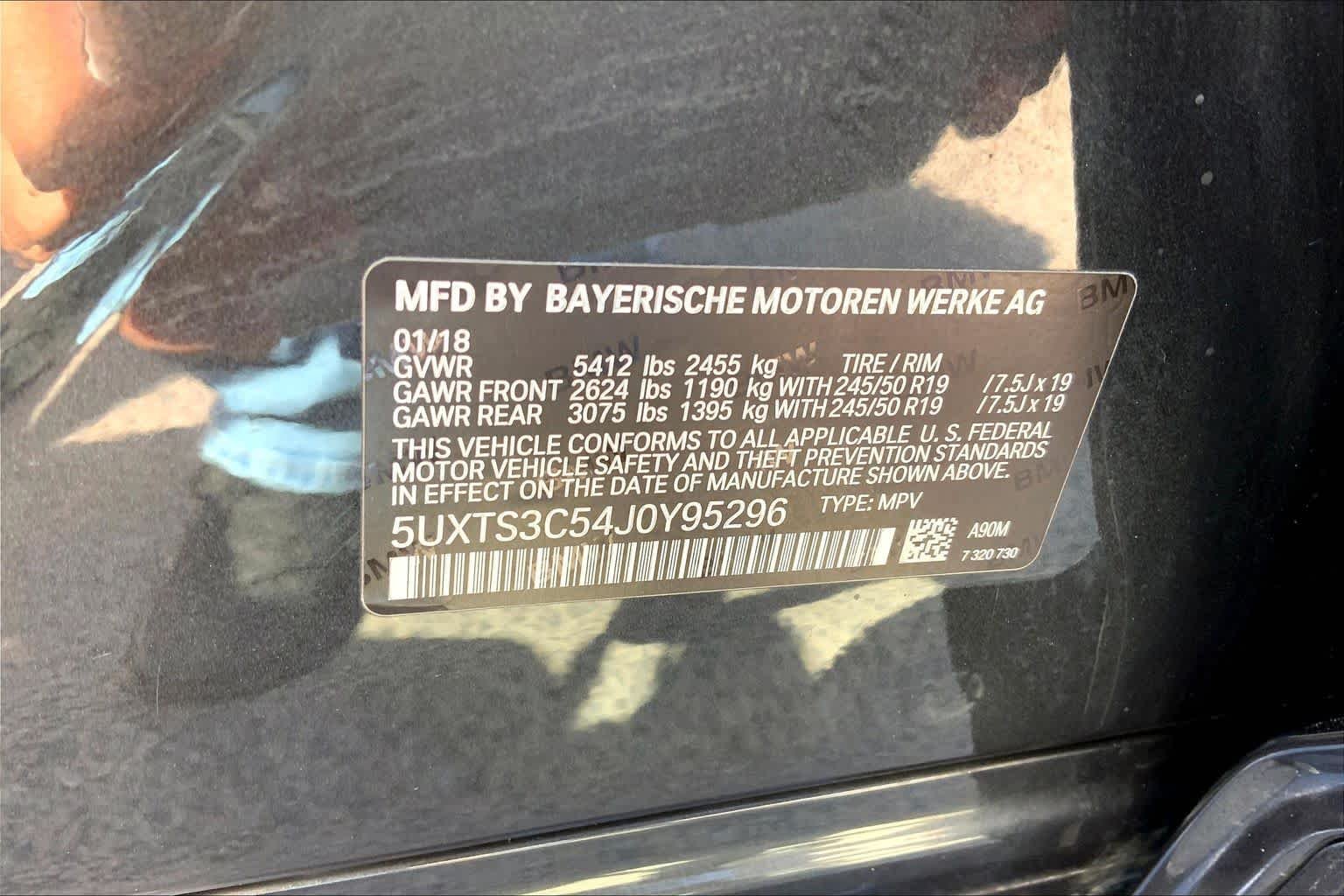 Used 2018 Alpine White BMW M40i image 33
