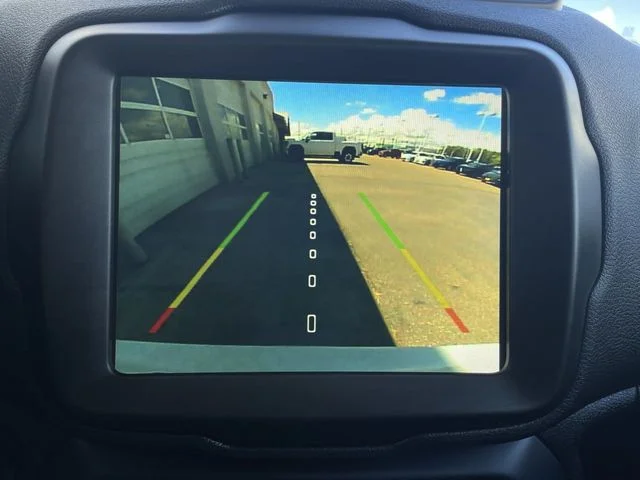Used 2023 White Jeep Trailhawk image 17