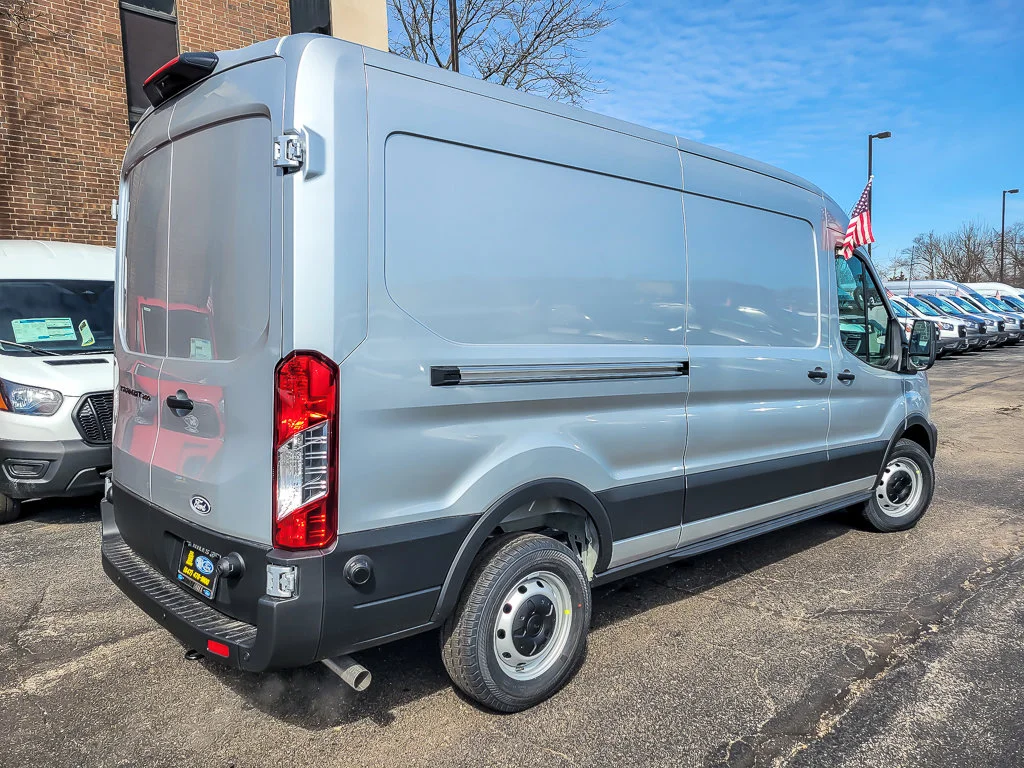New 2026 Ingot Silver Metallic Ford Cargo Van image 10