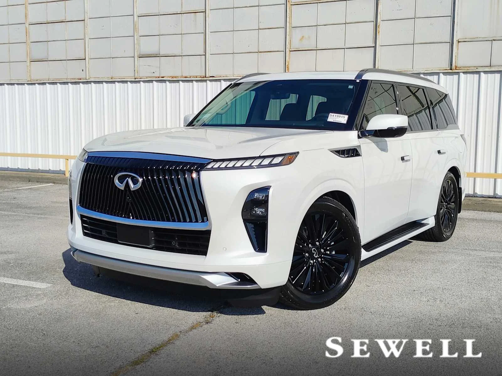 2026 INFINITI QX80 Luxe 2WD