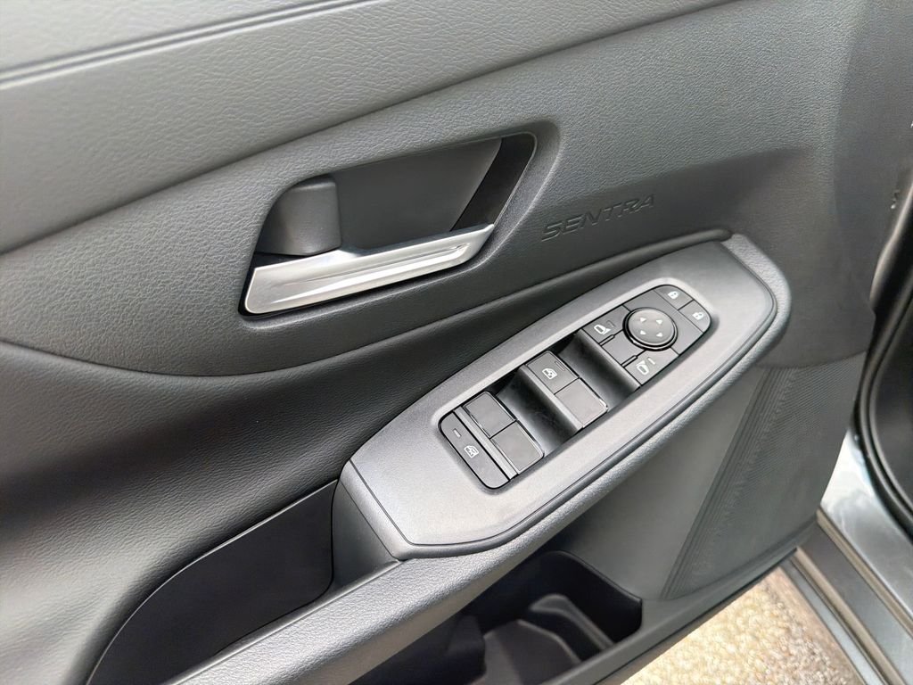 New 2026 Nissan Sentra SV 4D Sedan