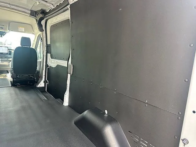 New 2026 Oxford White Ford Cargo Van image 15
