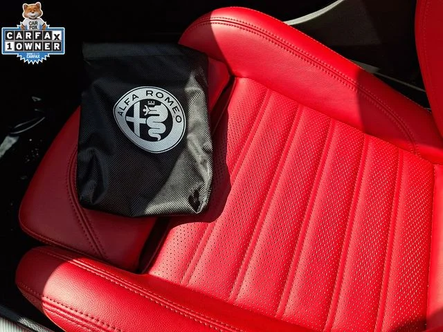 Used 2025 White Alfa Romeo Veloce image 29
