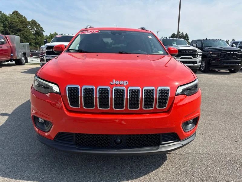 Used 2021 Orange Jeep Latitude Lux image 8