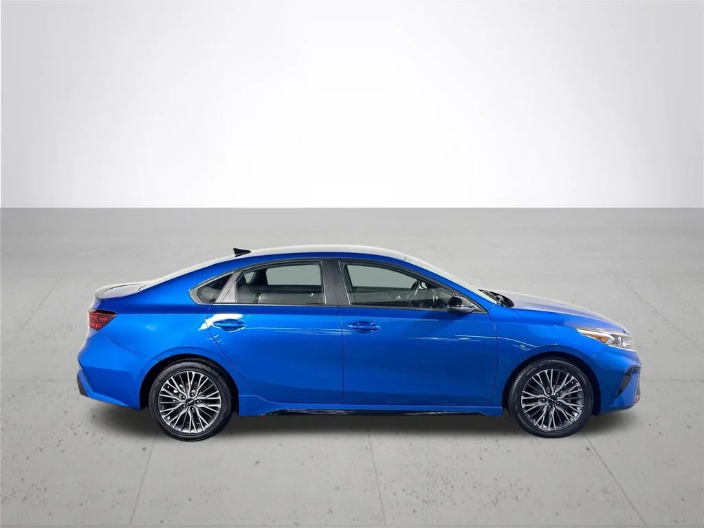 Used 2023 Blue Kia GT-Line image 5
