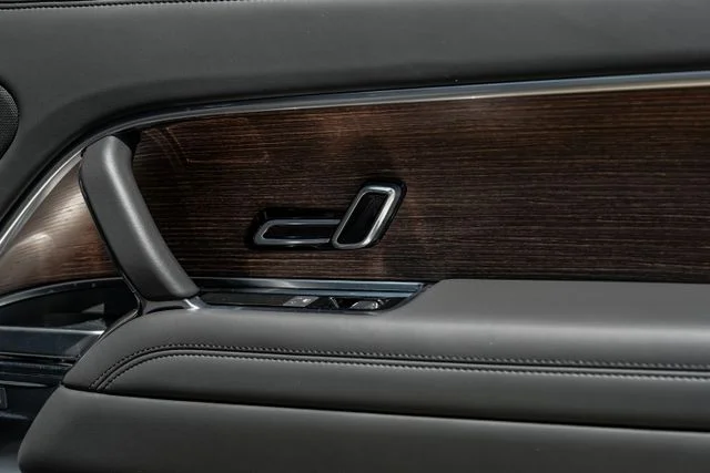 2026 Land Rover Range Rover SE - Photo 59