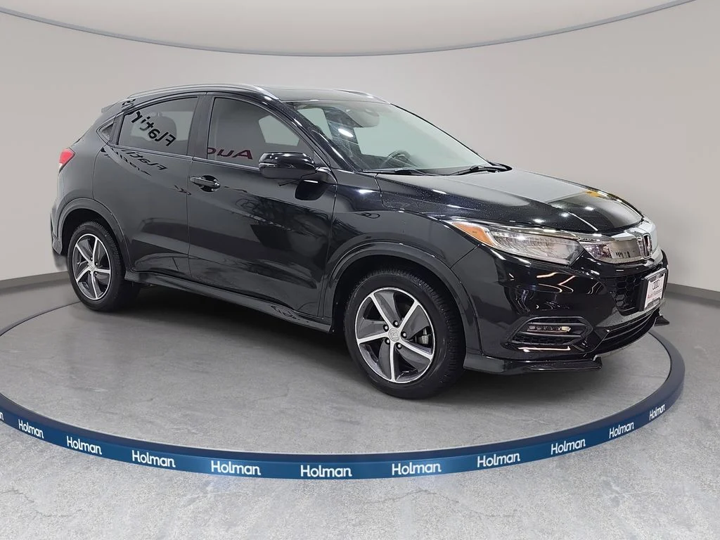 Used 2019 Black Honda Touring image 5