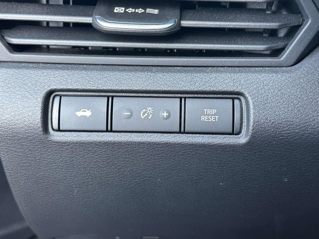Used 2024 Black Nissan 2.5 SR image 25
