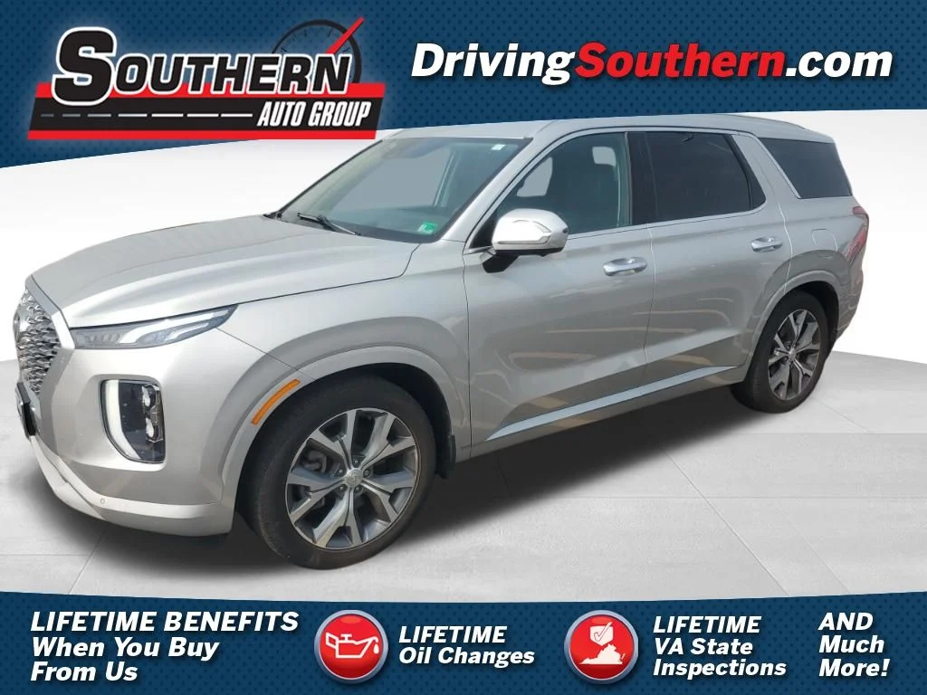 Used 2022 Silver Hyundai Limited image 1