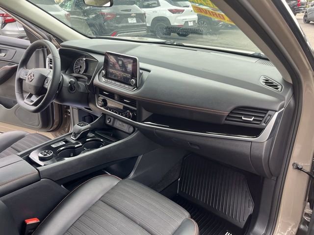 Used 2025 Tan Nissan Rock Creek image 26