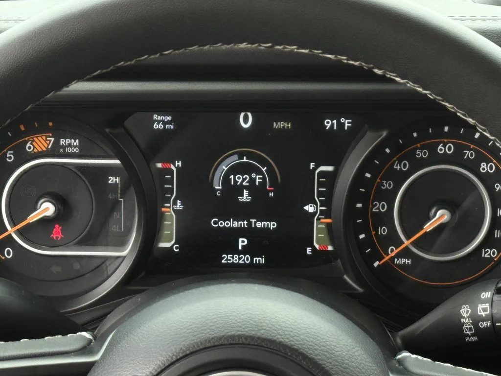 Used 2025 Red Jeep Rubicon image 15