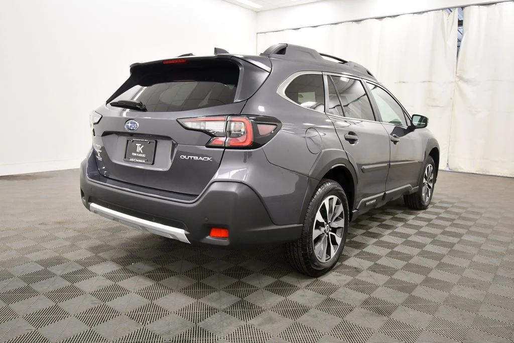 Used 2025 Gray Subaru Limited image 8